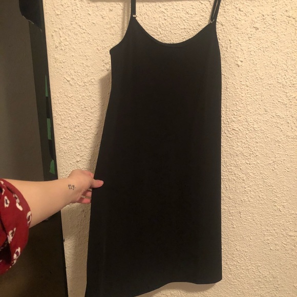 Stone Cold Fox Vaughn Lace Dress 2 - Picture 8 of 8